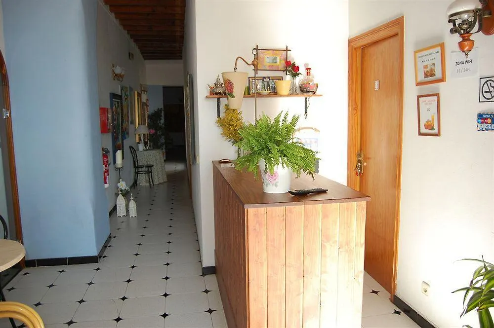 Hostal Ca'N Tiu Alaro 2*,